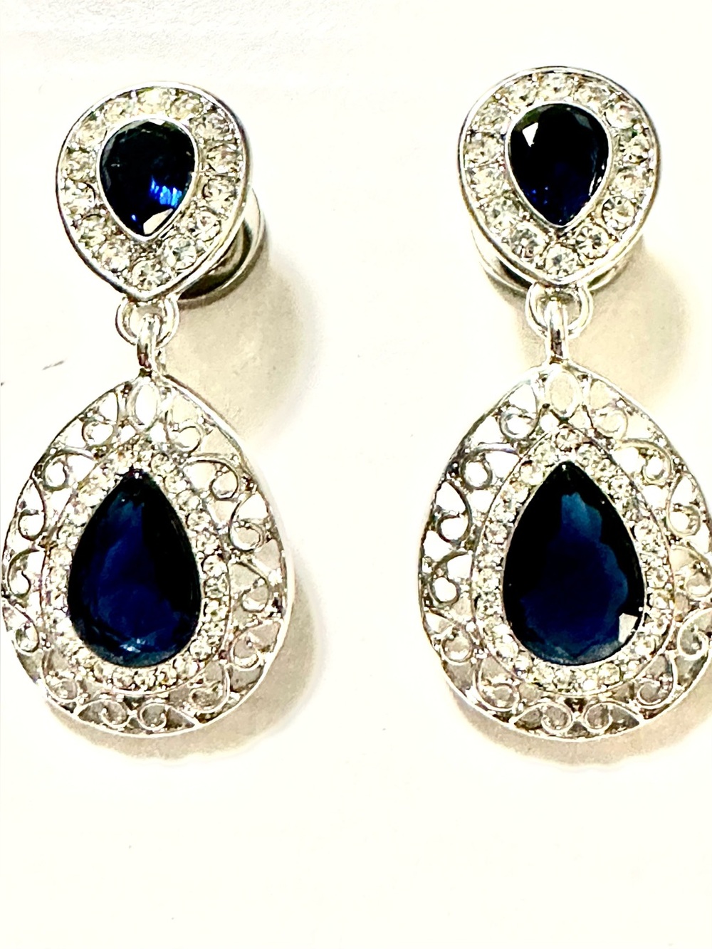 NIB Elegant Dangle Gauges Plugs Body Jewelry w/ Blue Teardrop Stones 0g / 8mm
